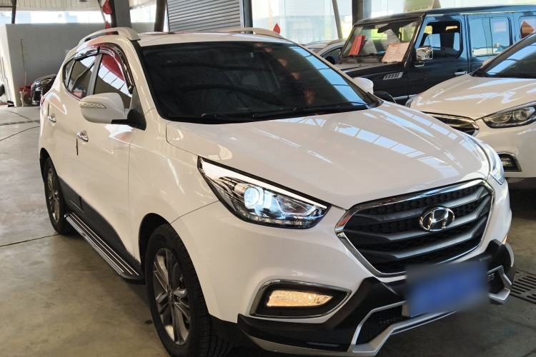 Used Hyundai ix35 2015 2.0L Automatic 2WD Smart Version China V Standard
