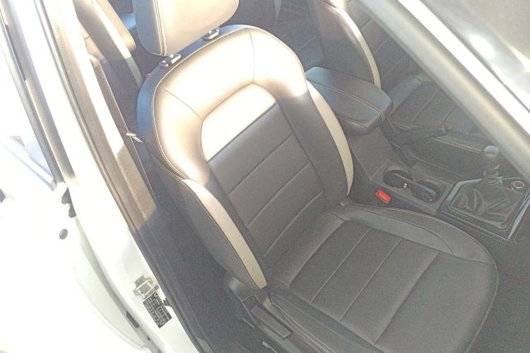 Used Wuling Zhengcheng 2021 1.5T Manual Luxury Version
