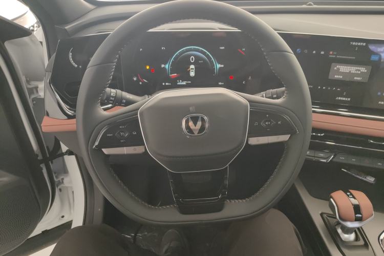 Used Changan X5 PLUS 2026 Model, Second Generation, 1.5T Pioneer PRO
