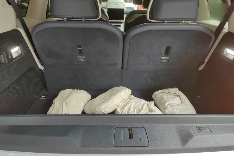 Used Zeekr 9X 2025 Max Edition