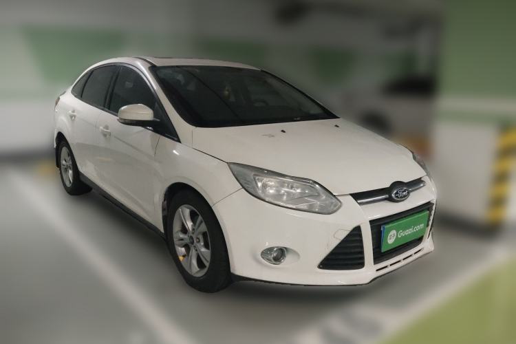 Used Ford Focus 2012 Sedan 1.6L Automatic Fashion Edition