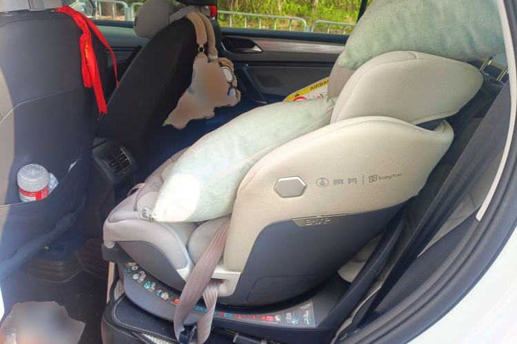 Used Volkswagen Tayron 2023 380TSI Four-Wheel Drive R-Line High-Energy Version Left Rear Seat