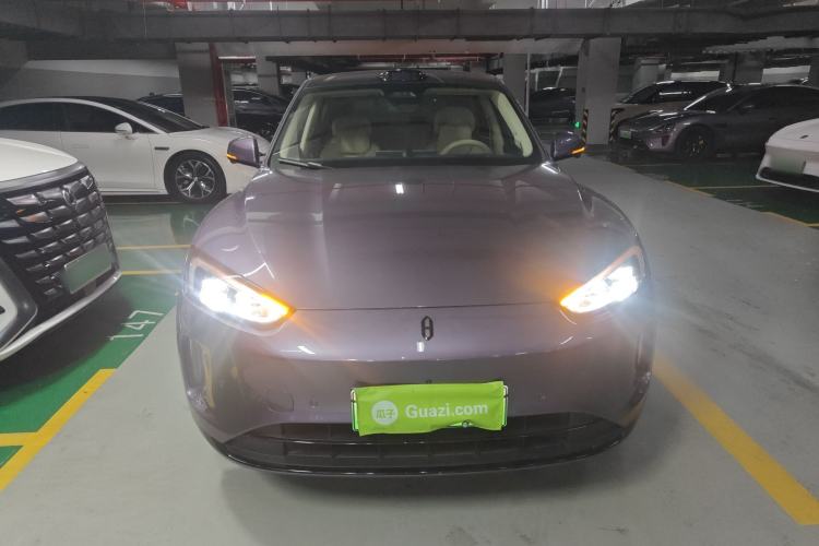 Used Hima AITO M5 2025 Extended-Range Ultra All-Wheel-Drive Version Front