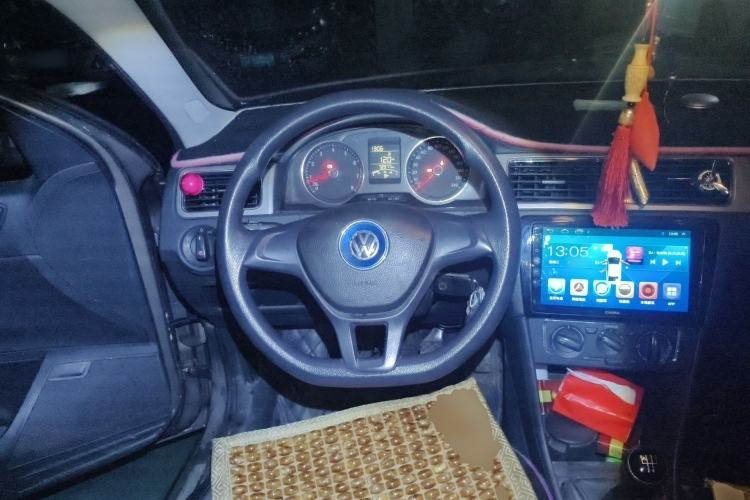 Used Volkswagen Santana 2015 Haval H9 1.6L Manual Comfort Edition Steering Wheel