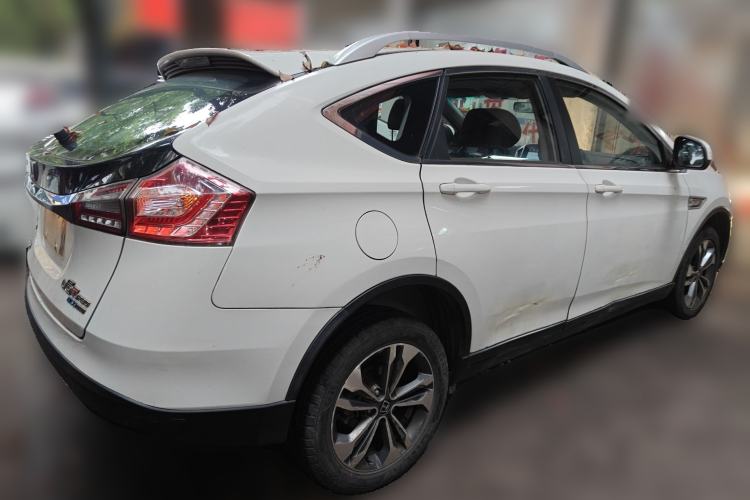 Used Luxgen U6 SUV 2018 1.8T Classic Comfort Edition Rear Right 45 Deg