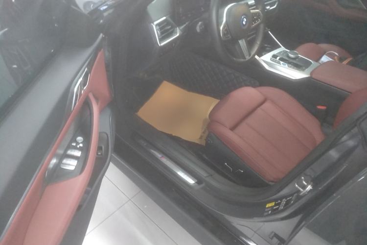 Used BMW i4 2023 eDrive40
