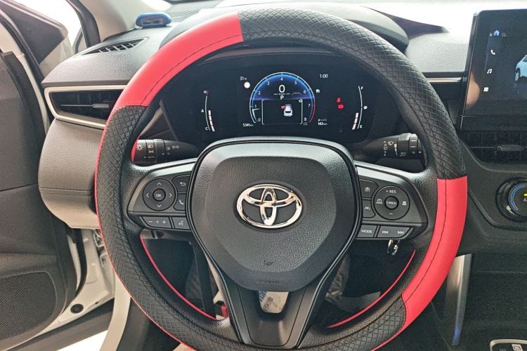 Used Toyota Corolla Cross 2024 2.0L Pioneer Edition Steering Wheel