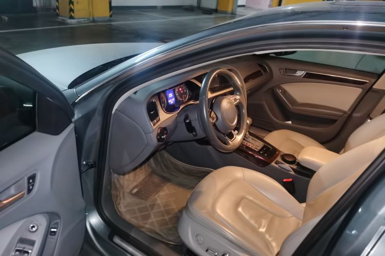 Used Audi A4L 2013 35 TFSI Automatic Comfort Model Driver Seat