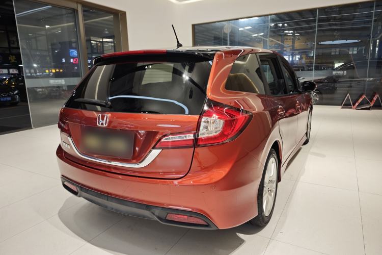 Used Honda Jade 2013 1.8L automatic Comfort version 5 seats Exterior 5