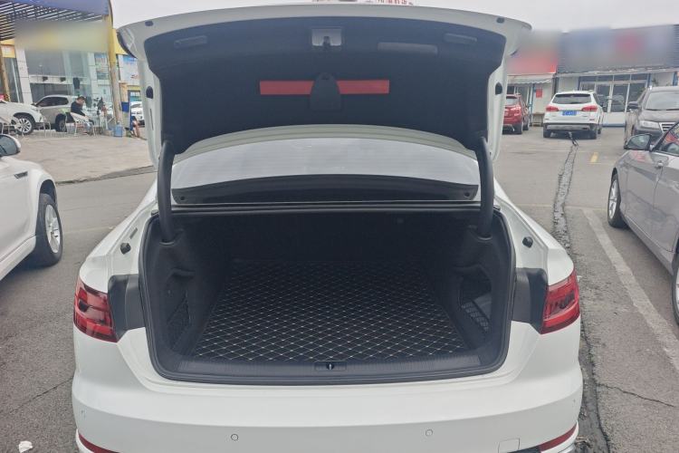 Used Audi A4L 2019 40 TFSI Fashion Edition China VI Emission Standard