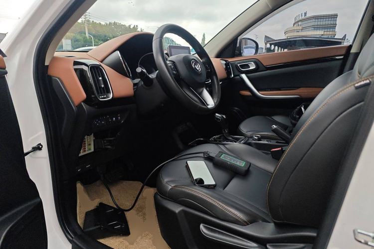 Used Dongfeng Aeolus AX4 2017 1.6L DCT Trendy Style
