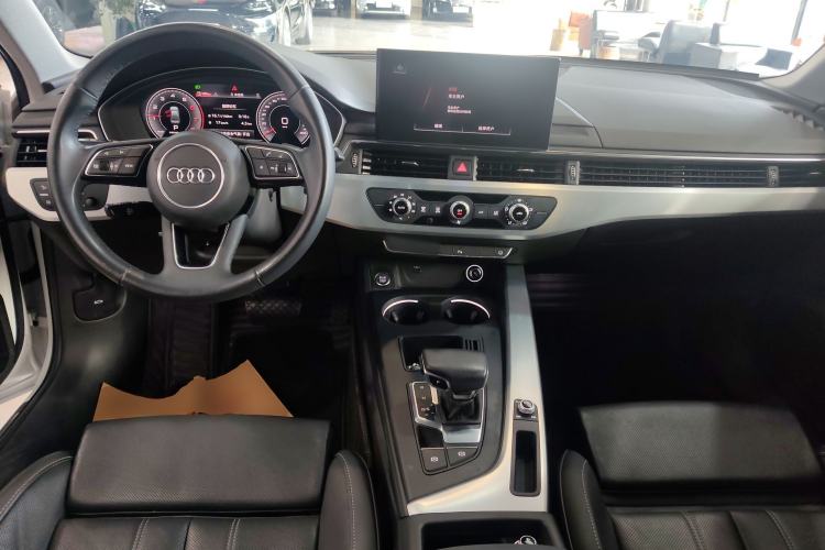 Used Audi A4L 2023 40 TFSI Fashion Dynamic Model
