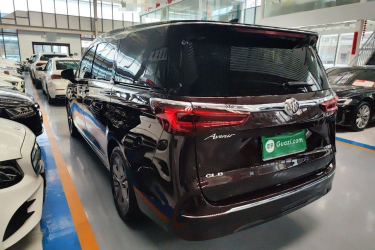 Used Buick GL8 2020 Avenir Avia Six-Seat Deluxe Edition Exterior 2