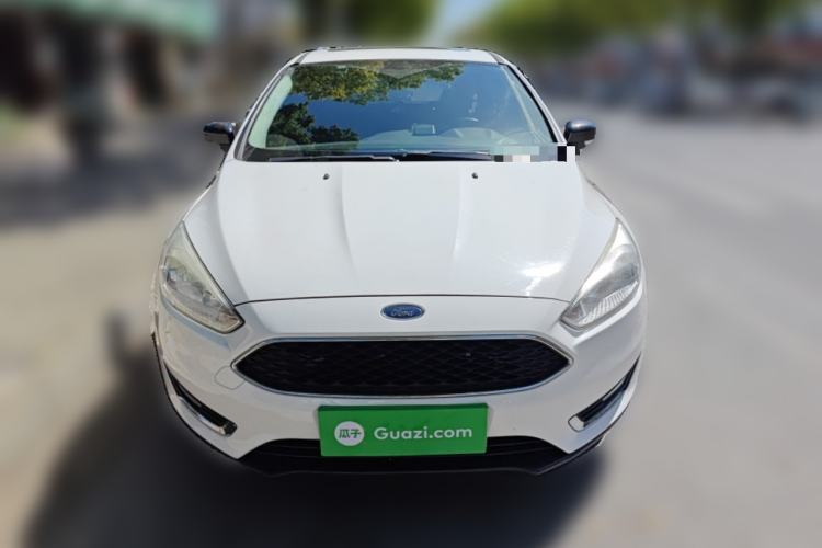 Used Ford Focus 2015 Hatchback 1.6L Automatic Fashion Edition Front