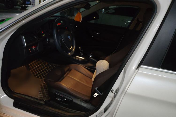 Used BMW 3 Series 2019 320Li Fashion Model Left Front Seat