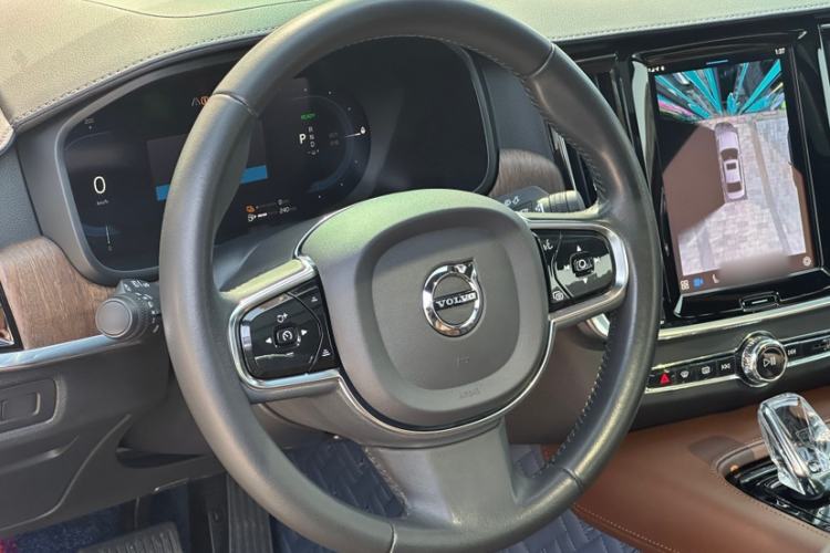 Used Volvo S90 New Energy 2022 T8 eDrive Hybrid Luxury Edition