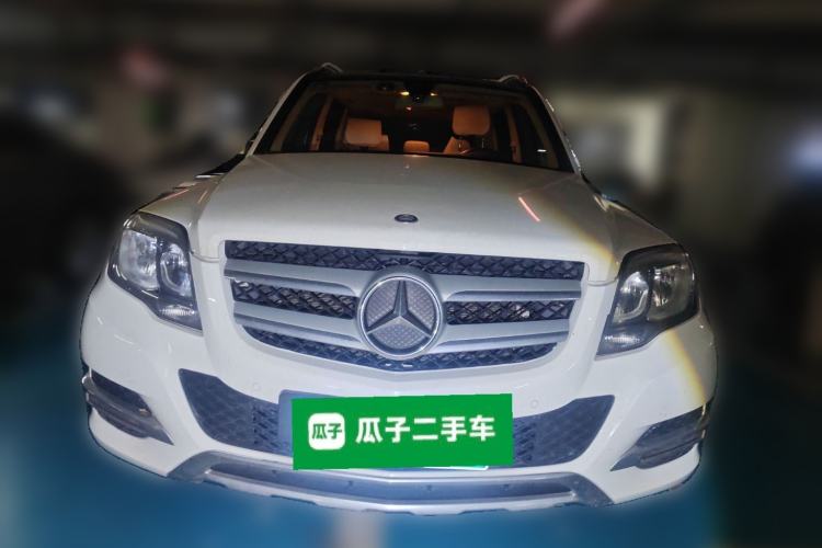 Used Mercedes-Benz GLK-Class 2013 GLK 300 4MATIC Dynamic Sunroof Model