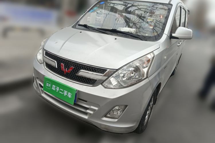 Used Wuling Rongguang V 2016 1.5L Standard Version