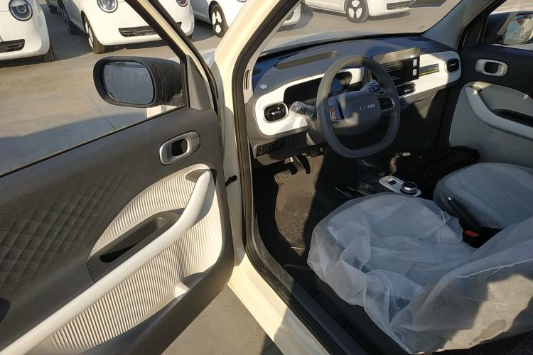 Used Geely Galaxy Panda 2025 210 km – Yuanqi Bear
