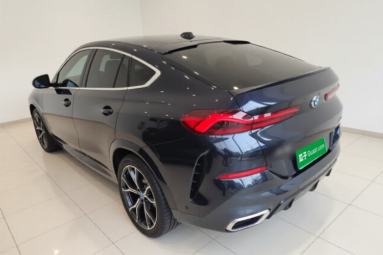 Used BMW X6 2023 xDrive40i Luxury Model with M Sport Package