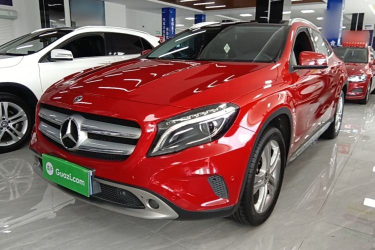 Mercedes-Benz GLA 2016 GLA 200 Sport Edition usado