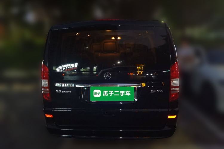 Used Mercedes-Benz Viano 2013 3.0L Hospitality Edition Rear