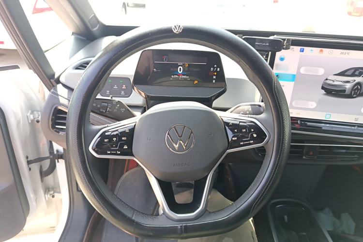 Used Volkswagen ID.3 2025 Smart Edition Outstanding Model Steering Wheel