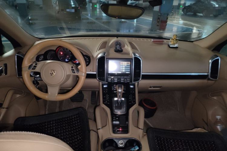 Used Porsche Cayenne 
