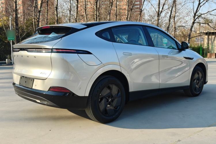 Used XPeng G6 2025 625 Long-Range Max Tech Edition Exterior 7