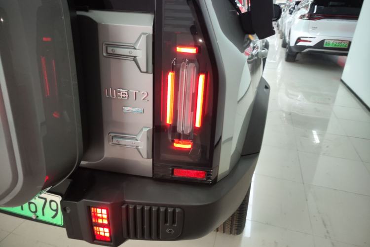 Used JETOUR Shanhai Traveler C-DM 2024 C-DM 129KM Linye Edition Right Rear Taillight