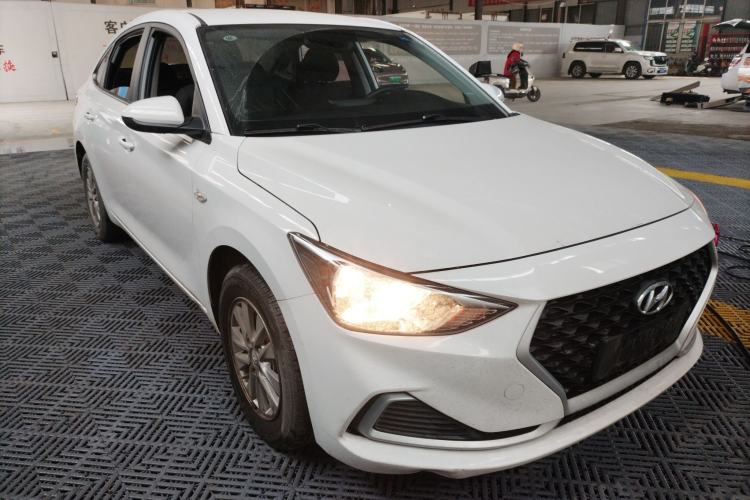 Used Hyundai Celesta 2020 1.6L Automatic GL Enjoyable Edition