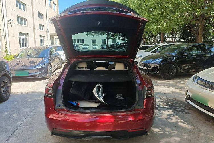 Used Tesla Model S 2023 Three-Motor All-Wheel-Drive Plaid Version