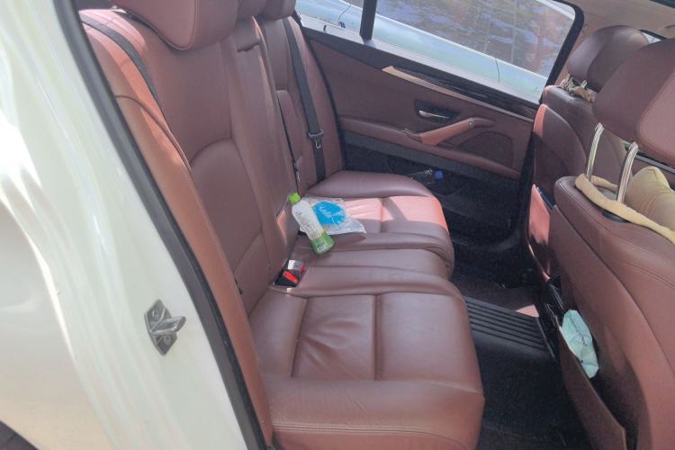 Used BMW 5 Series 2014 525Li Leading Model
