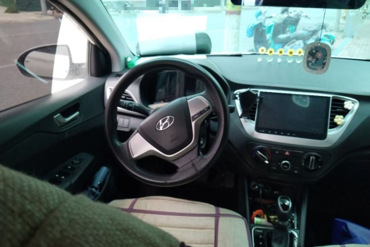 Used Hyundai Verna RV 2017 1.4L Automatic Cool Edition GLS China V Emission Standard
