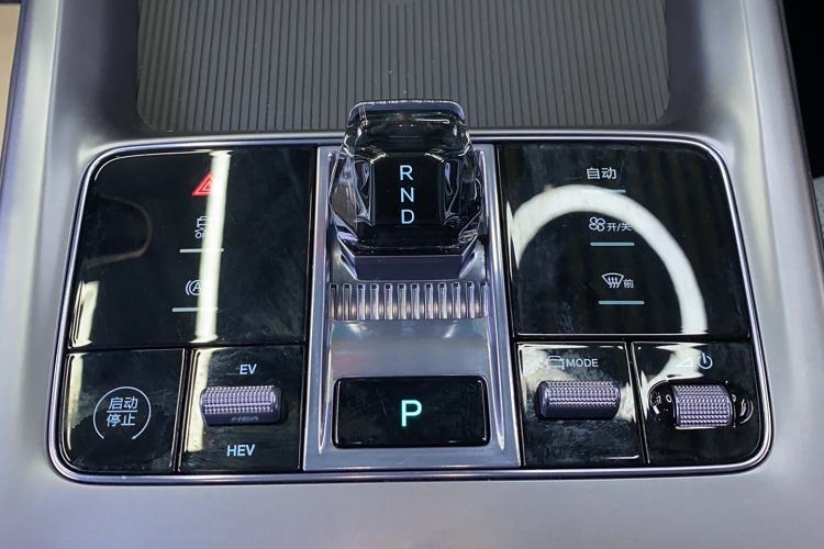 Used BYD Seal 2023 DM-i 1.5L 121km Luxury Model