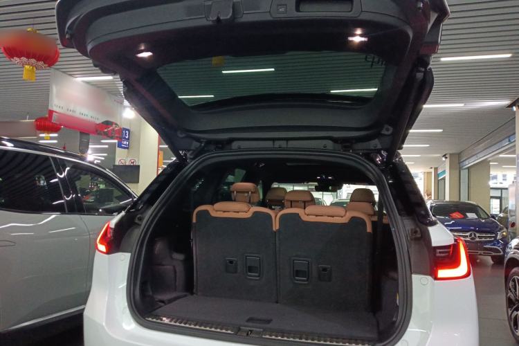 Used Nio ES8 2020 415 km Range 7-Seater Version