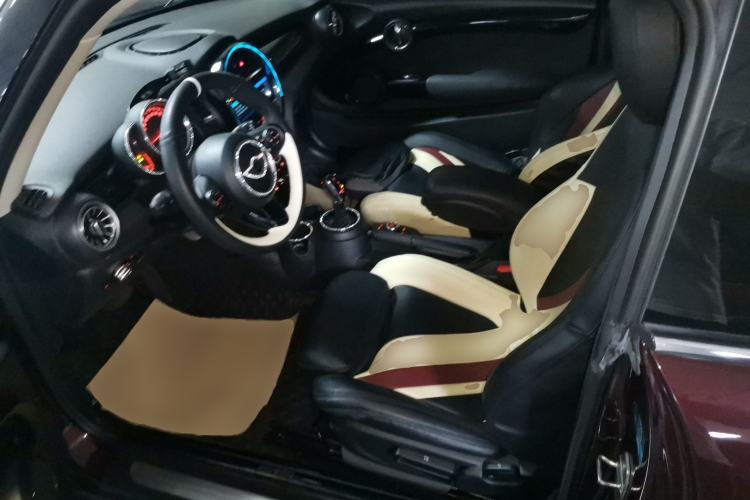 Used MINI 2019 1.5T COOPER Classic Edition