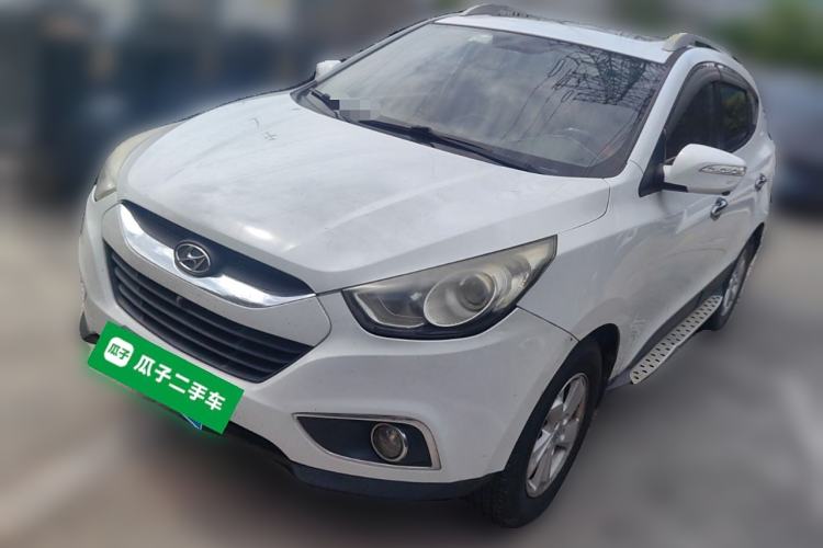 Used Hyundai ix35 2010 2.0L Automatic Two-Wheel Drive New Edition GL