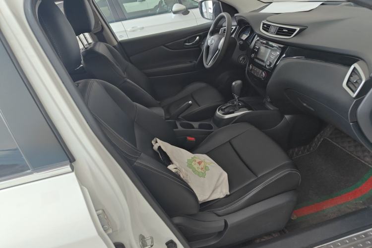 Used Nissan Qashqai 2016 2.0L CVT Elite Edition
