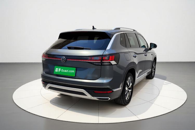 Used Volkswagen Tayron 2023 300TSI Two-Wheel-Drive Luxury Plus Advanced Edition Rear Right 45 Deg