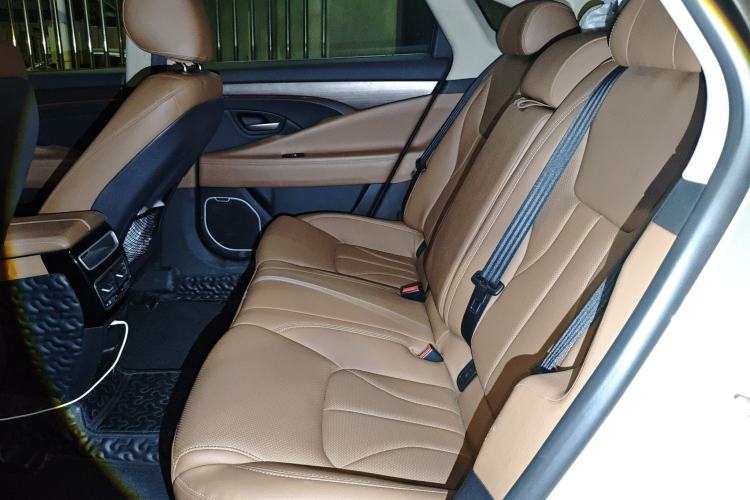 Used Geely Auto Emgrand GT 2017 1.8T Comfort Model Left Rear Seat