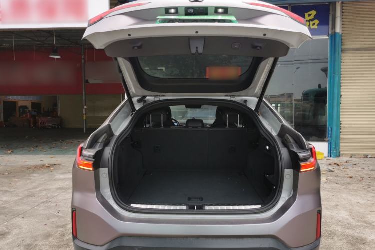 Used Nio EC6 2020 615 km Performance Edition Trunk