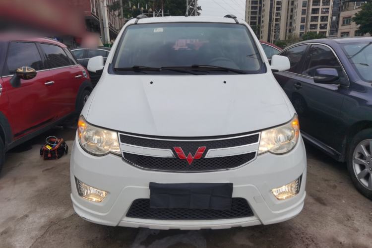 Used Wuling Hongguang 2014 1.5L S Standard Version
