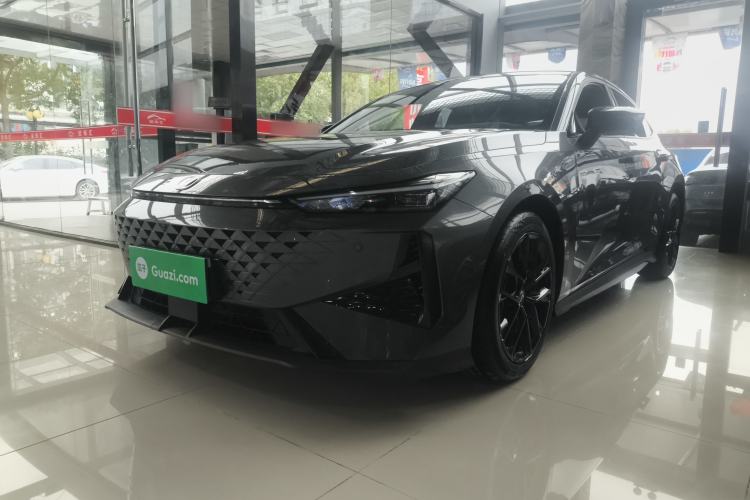 Used Changan UNI-V 2024 1.5T Prestige Edition