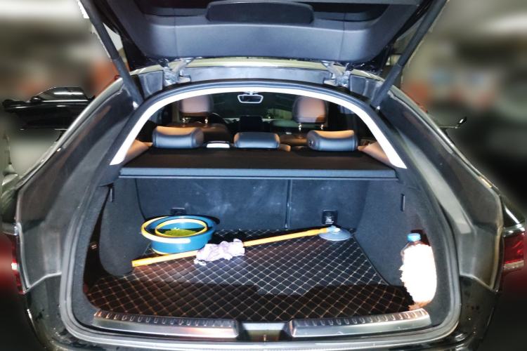 Used Mercedes-Benz GLE Coupe 2018 GLE 400 4MATIC Coupe SUV Trunk