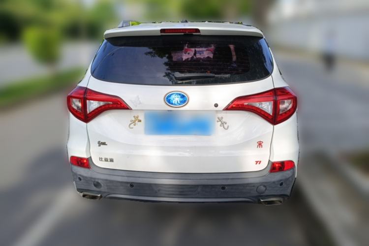 Used BYD Song 2017 Gaishi Upgrade Edition 1.5TI Manual Elite Model
