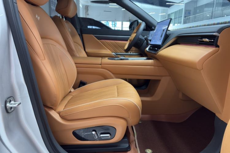 Used Dongfeng eπ eπ008 2025 210 Ultra Range-Extended Version 5 Seats
