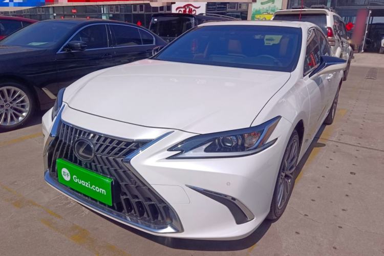 Used Lexus ES 2022 200 Excellence Edition