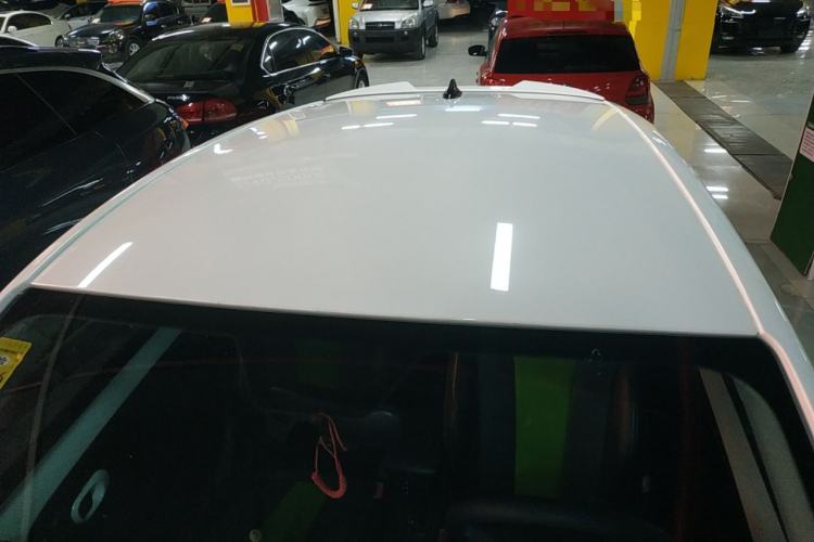 Used Roewe Clever 2021 302 km New Four-Seater Super-Efficient Version
