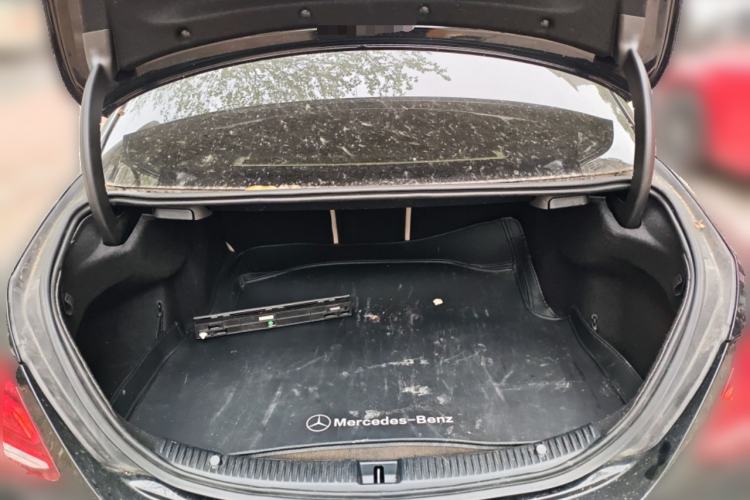 Used Mercedes-Benz C-Class 2015 C 200 L Sport Edition Trunk